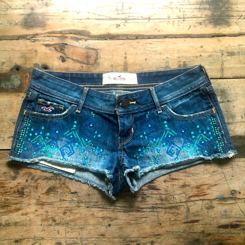 Hollister Jean Shorts Embroidered NWOT